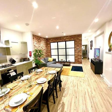 Brand New Apt - Beach Breeze Spacious 1-Bedroom Apartment With Parking - Sleeps 4 Ppl- Internet Bournemouth Eksteriør bilde